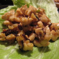 Friday Foto: Chinese Chicken-Lettuce Wraps