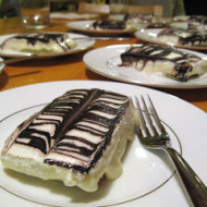 Friday Foto: Chocolate Eclair Cake