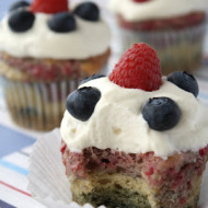 Friday Foto: Red, White, and Blue Cupcakes